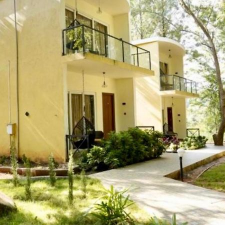 Zeenath Taj Gardens Yelagiri Extérieur photo