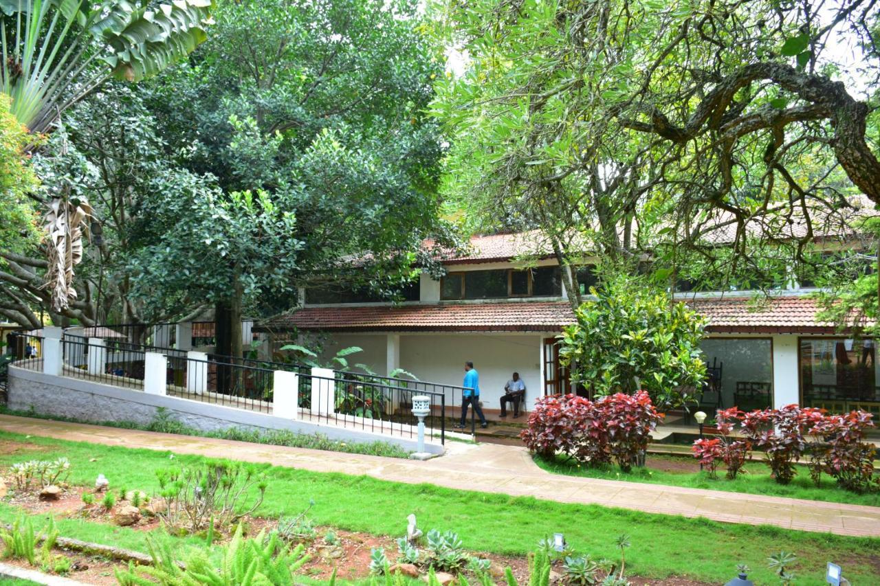 Zeenath Taj Gardens Yelagiri Extérieur photo