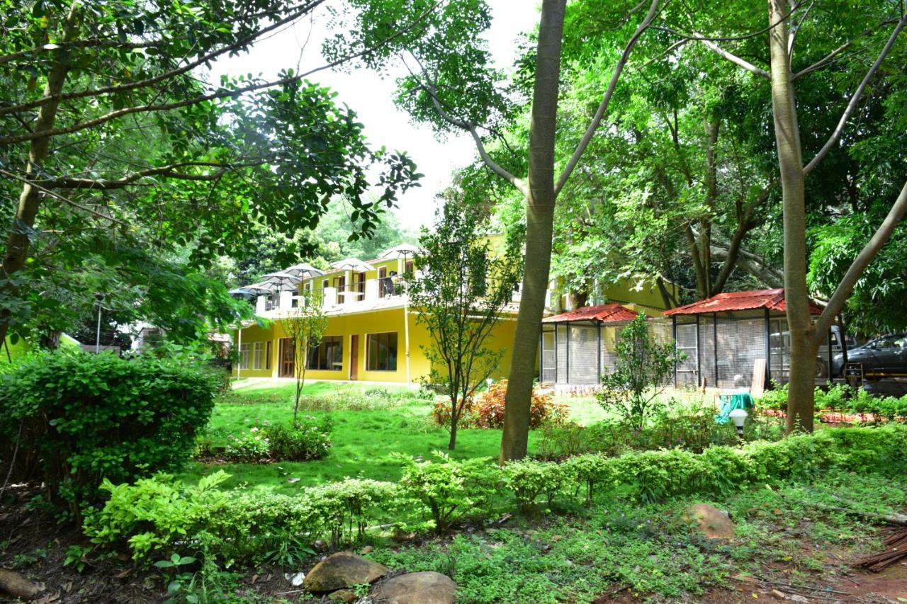 Zeenath Taj Gardens Yelagiri Extérieur photo