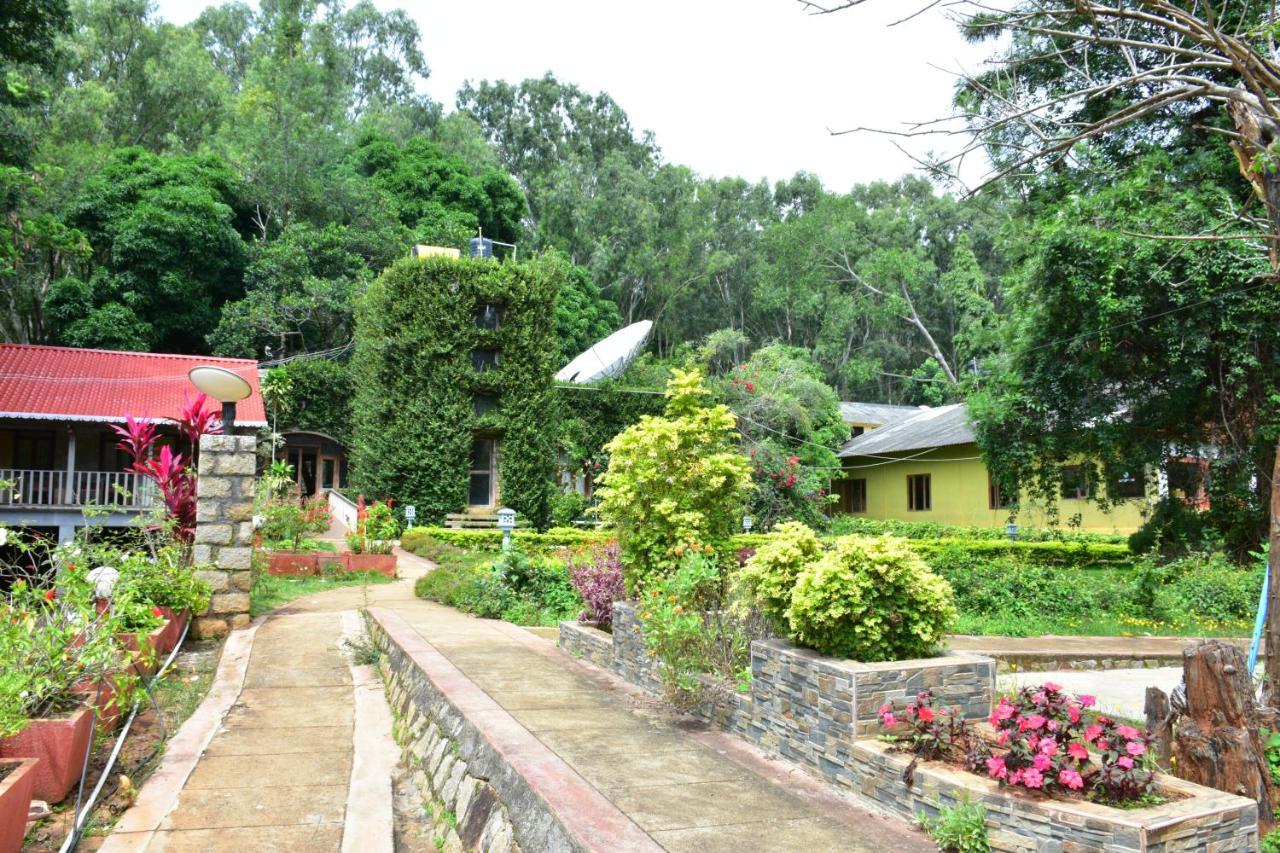 Zeenath Taj Gardens Yelagiri Extérieur photo