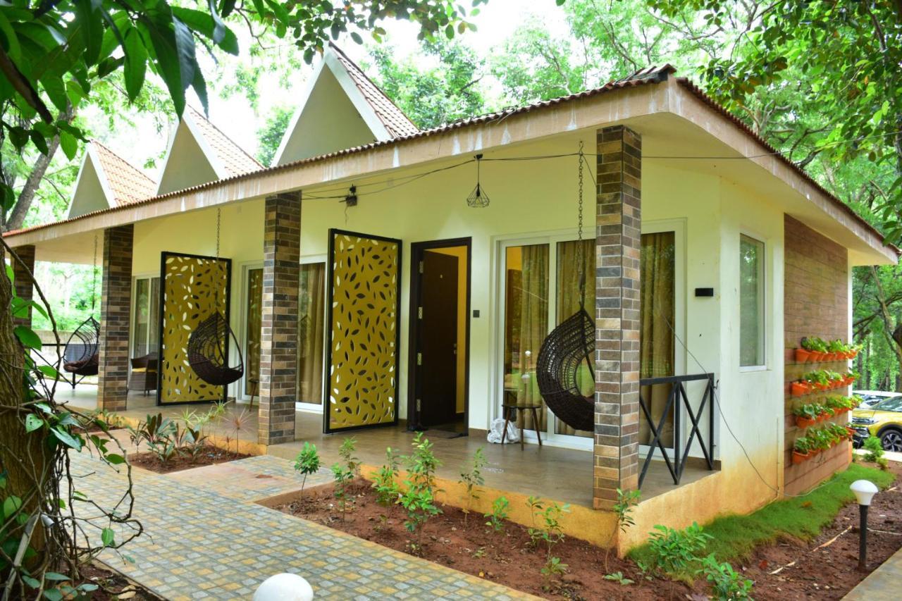 Zeenath Taj Gardens Yelagiri Extérieur photo